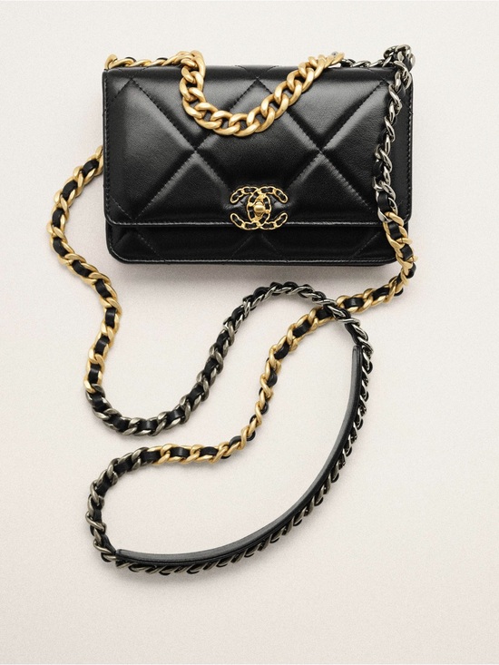 CHANEL Handbags - CHANEL 19 Wallet On A Chain Black Lambskin With Gold Hardware